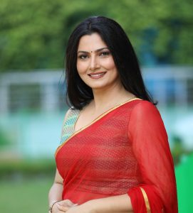 Chitra Tripathi Biography