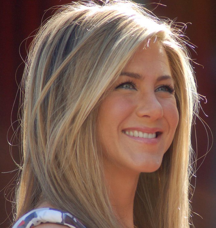 Jennifer Aniston Biography