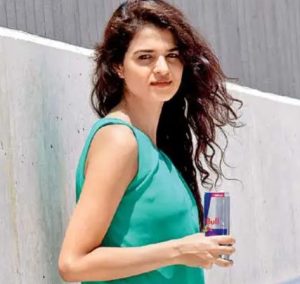 Tania Sachdev Biography